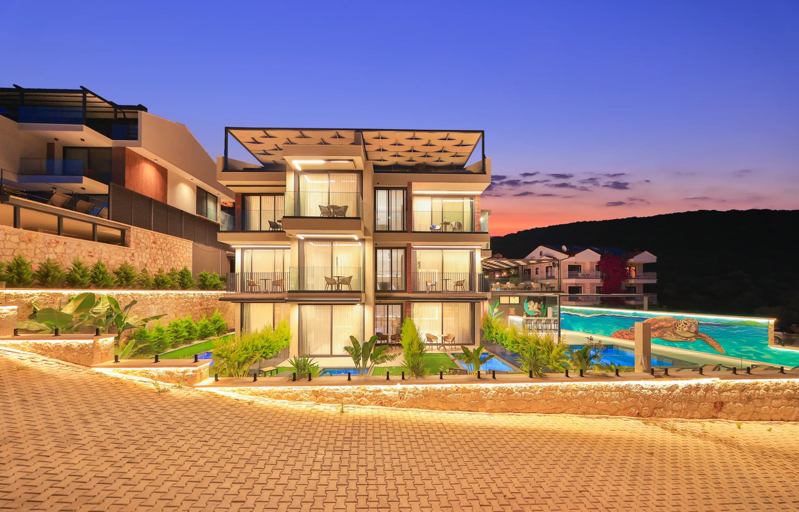 Serenity Pearl Exterior
